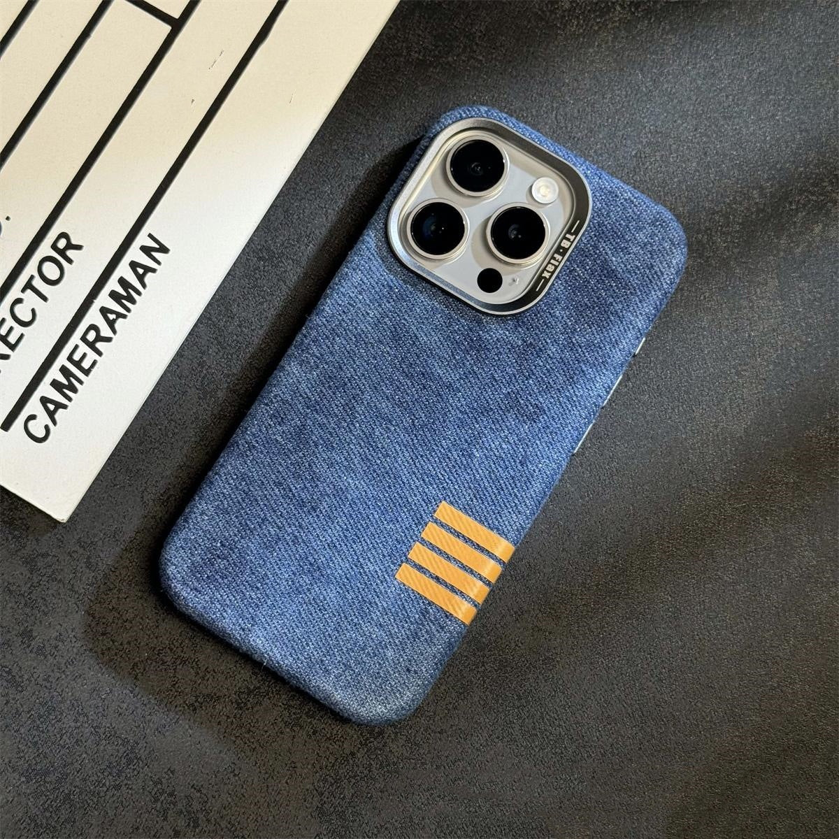 iPhone 14 Series Retro Linen Denim Design Magnetic Case