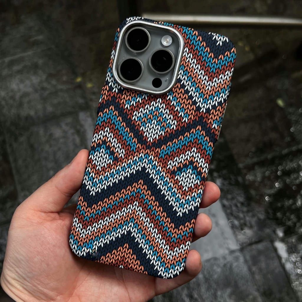 iPhone 13 Series Creative Design Carbon Fiber Attractive Case With Camera Bumper